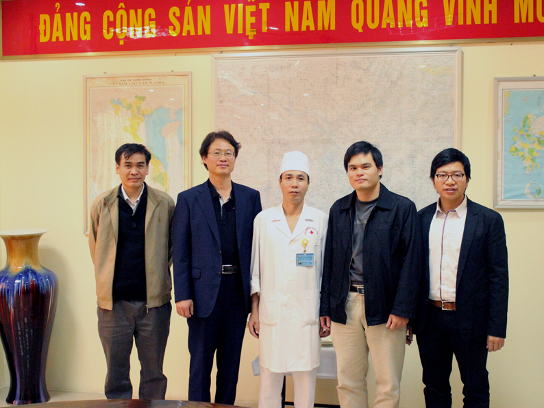 Chuyến thăm và làm việc của GS.TS Chul Soon Yong tại Viện Bỏng Quốc gia